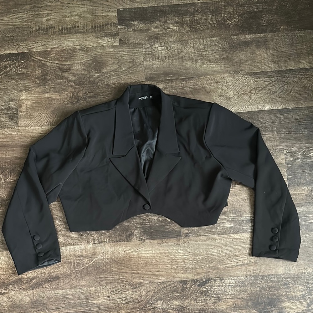 Nasty Gal Black Cropped Blazer